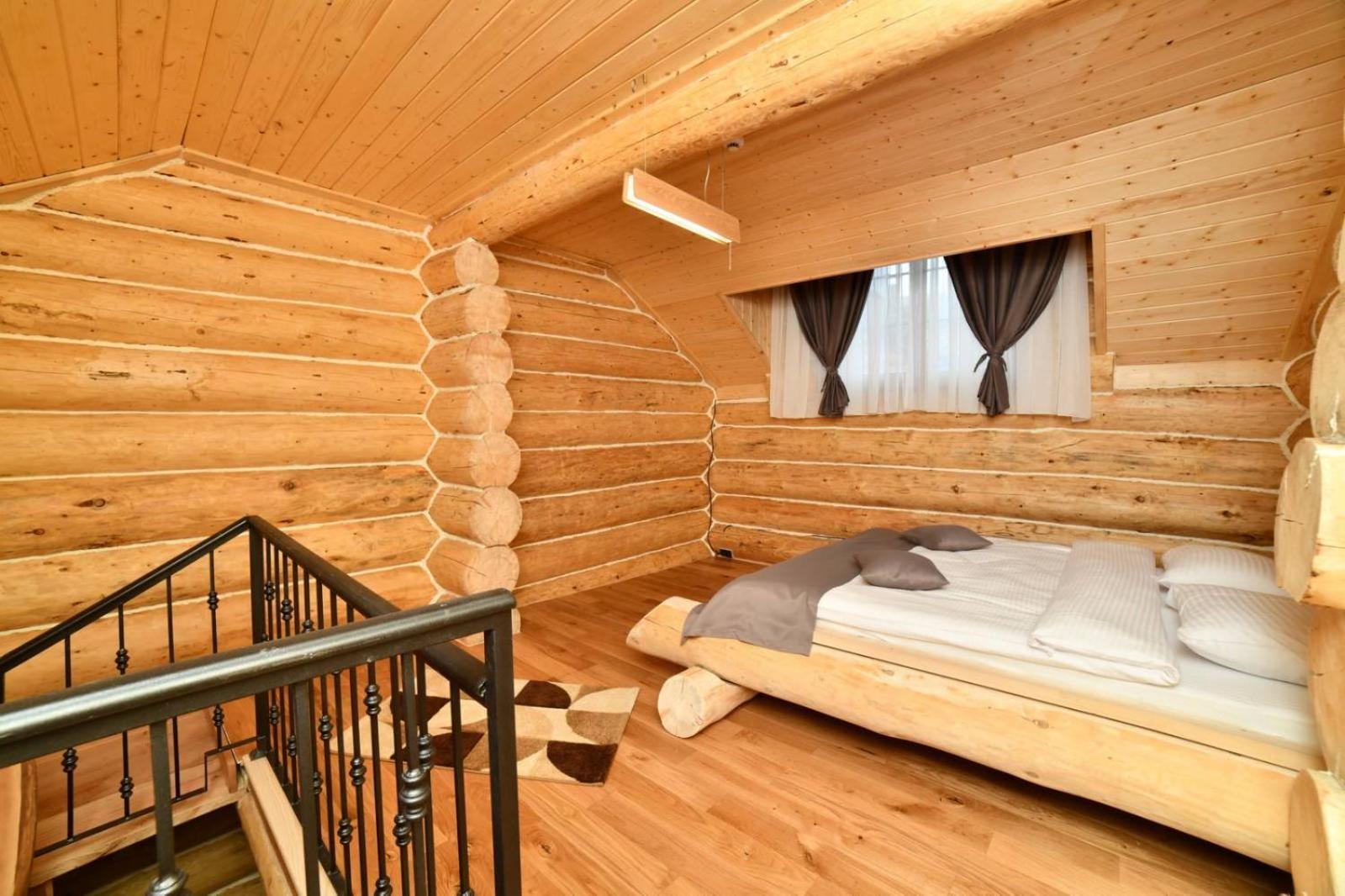 Hotel Emrovic Raj Novi Pazar Bagian luar foto